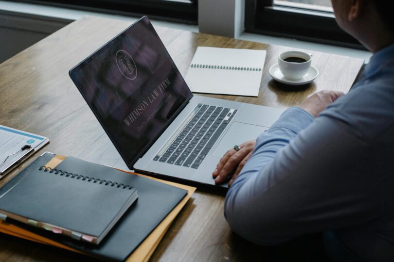 Business and Finance Jobs in Canada