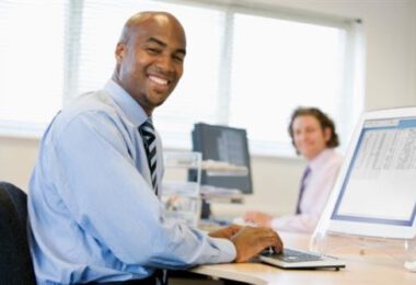 Compensation Analyst: Everything You Need to Know